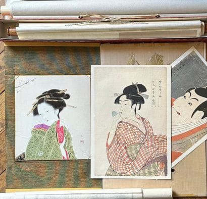 Lot comprising reproductions of Japanese...