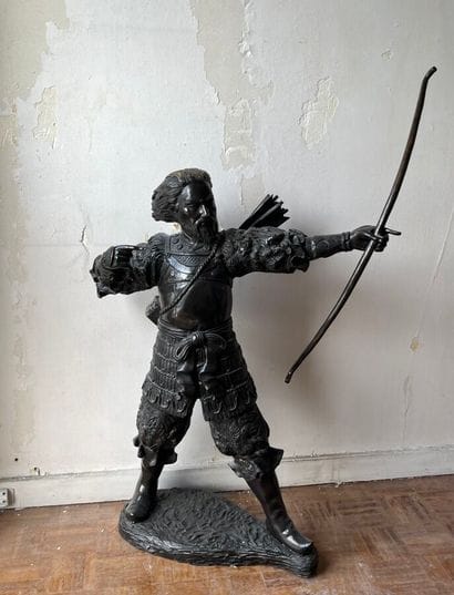 Japanese archer
Bronze proof with brown patina....