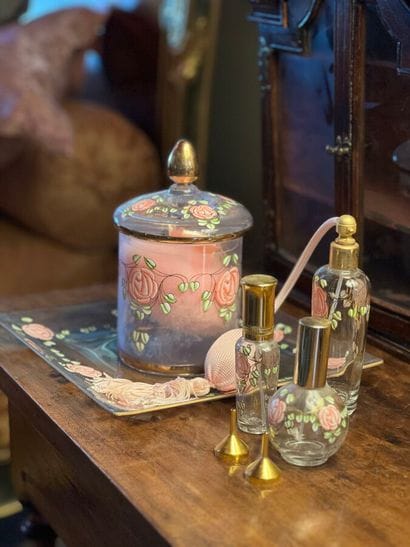 CARON Paris - Necessaire de toilette en verre...
