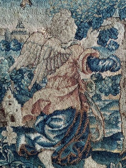 Fragment de tapisserie figurant l'Annonciation...