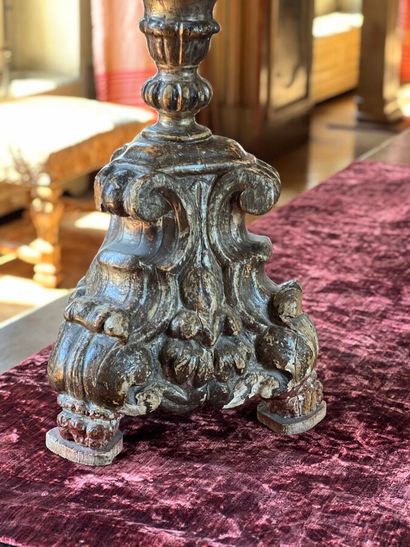 Carved and varnished wood lamp stand with...