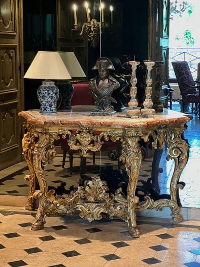 Gilded carved wood console with openwork...