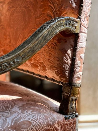 Pair of large armchairs in richly carved,...