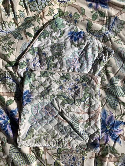 Manuel Canovas, Bagatelle, coloris vert et...