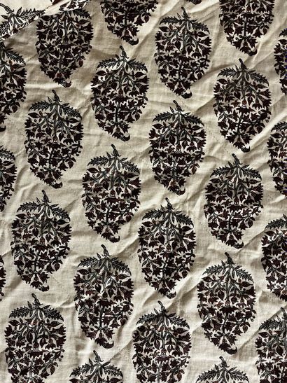 Robert Kime, Indian Pear, Red on Cream. Linen...