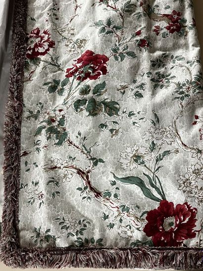 Thorp of London, Mrs Minever. Pair of red...