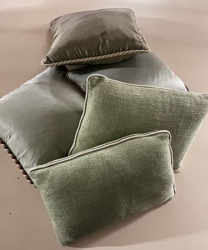 Set of two green taffeta cushions, trimmed...