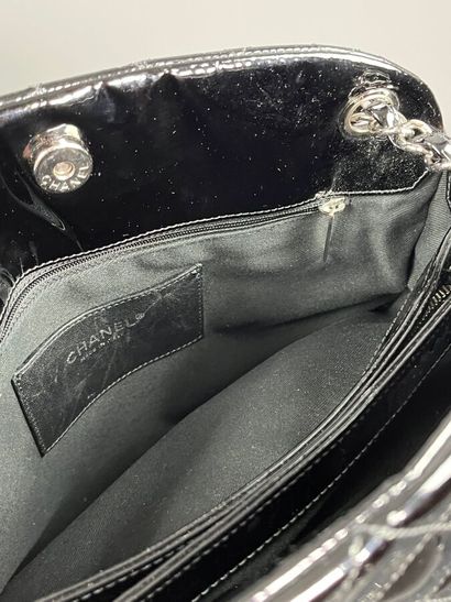 CHANEL - Sac MADEMOISELLE Grand modèle en...