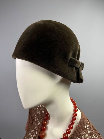 NINA RICCI Brown felt toque hat with box...