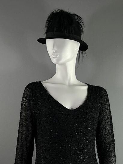 TORRENTE Boutique - Beaded evening gown.

Cut...