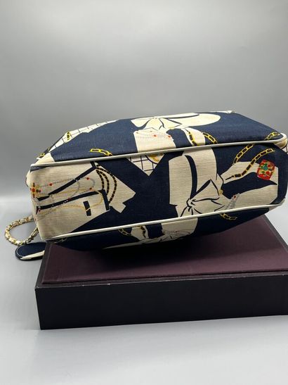 CHANEL - Sac cabas en toile 