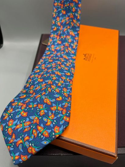 HERMÈS Paris - Cravate.

Modèle en twill...