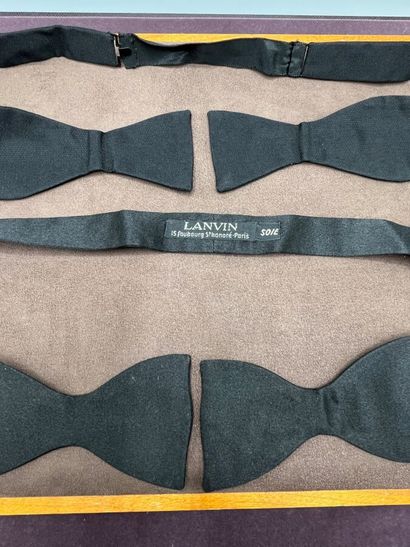 LANVIN et autre- Lot de 2 noeuds papillon.

Modèle...