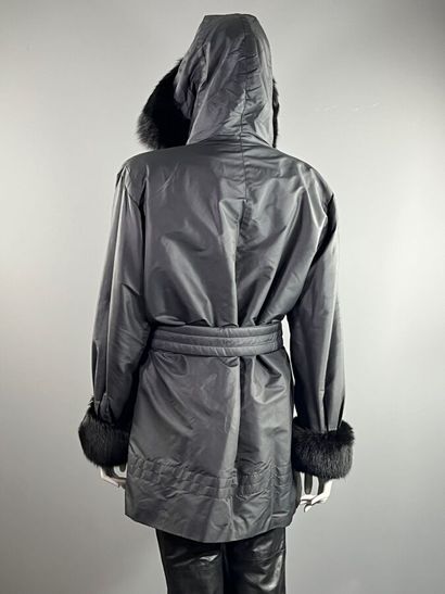 YVES SAINT LAURENT Fur
Black canvas jacket...