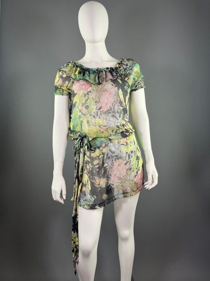 BLUMARINE - Robe d'été.

Modèle taillé dans...