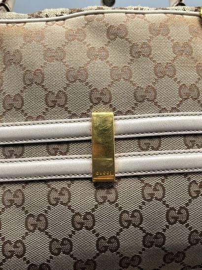 GUCCI - GG supreme bit canvas handbag.

Made...