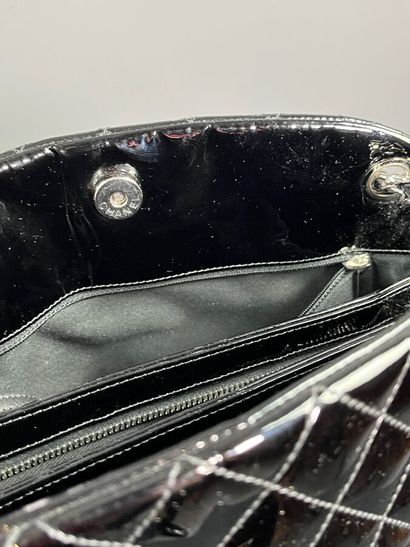 CHANEL - Sac MADEMOISELLE Grand modèle en...