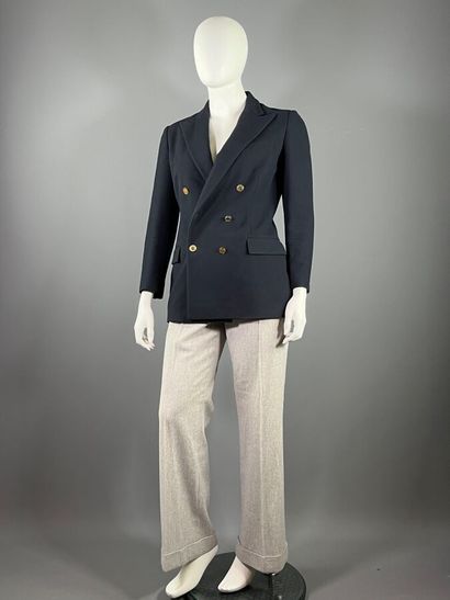 RALPH LAUREN - Blazer et pantalon.

La veste...