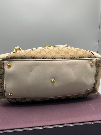 GUCCI - GG supreme bit canvas handbag.

Made...