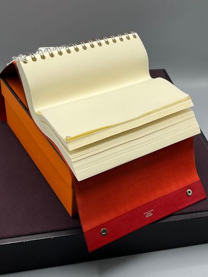 HERMÈS Paris - Carnet de route / voyage.

Le...