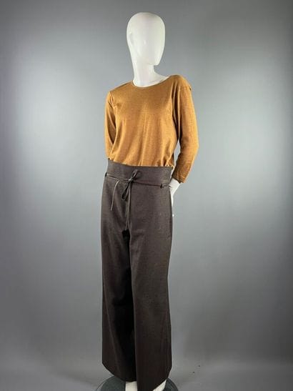 YVES SAINT LAURENT Rive-Gauche - Sweater...