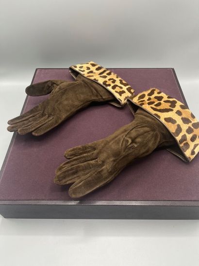 YVES SAINT LAURENT Rive Gauche - Années 90...