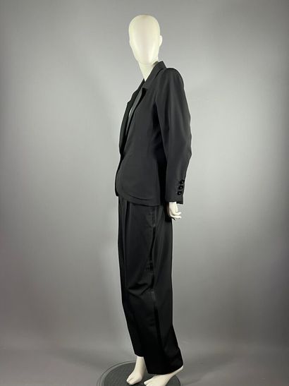 YVES SAINT LAURENT Rive-Gauche - Late 90's...