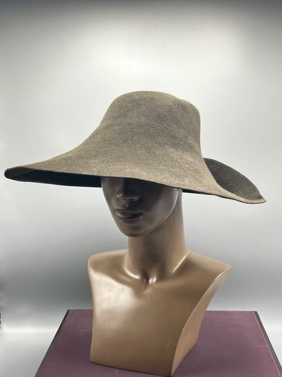 YVES SAINT LAURENT Rive Gauche - Probably...