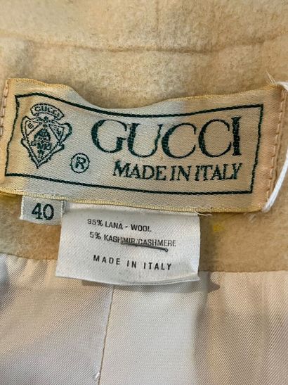 GUCCI - Coat. 80's

Beige coat in wool blend...