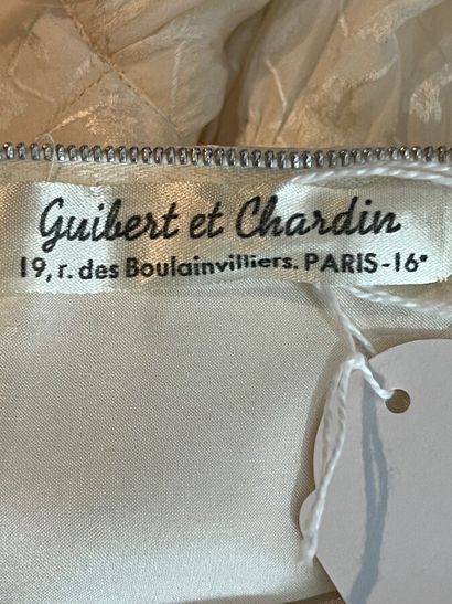 GUIBERT ET CHARDIN - Evening dress - 1970s.

Cut...