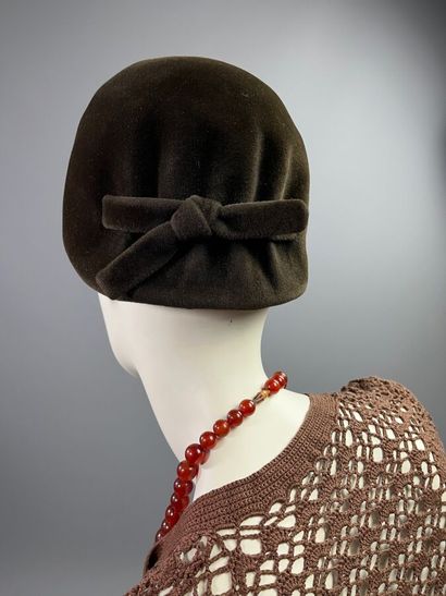 NINA RICCI Brown felt toque hat with box...
