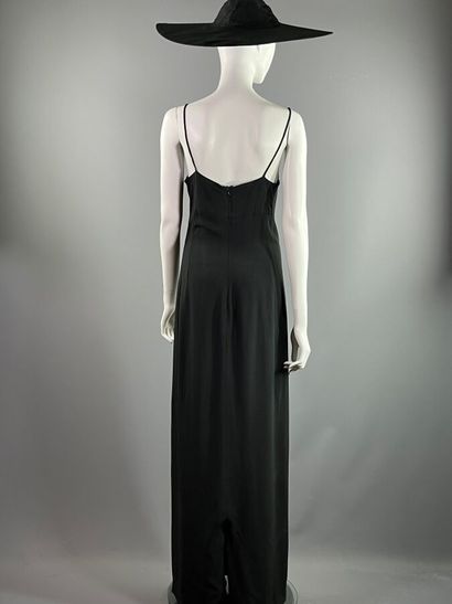 MISS TORRENTE - Evening dress.

Cut from...