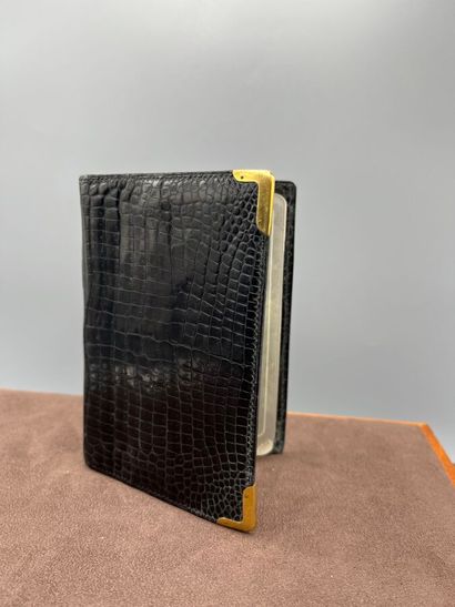 HERMÈS Paris - Couverture d'agenda 

Modèle...