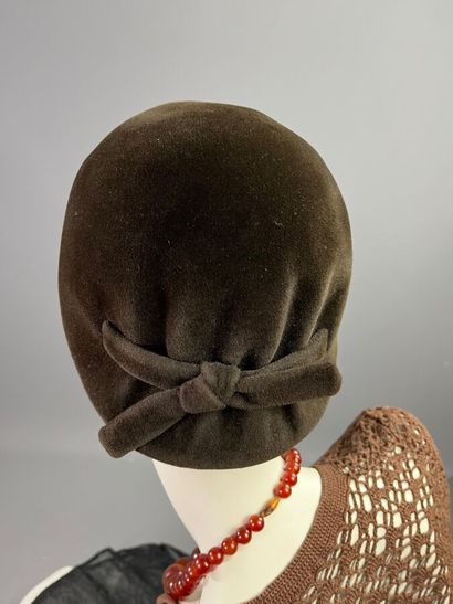 NINA RICCI Brown felt toque hat with box...