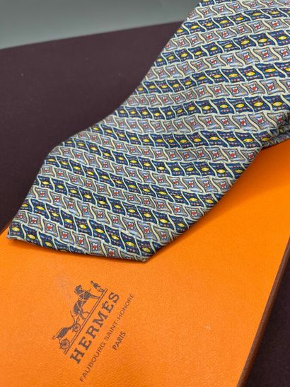 HERMÈS Paris - Cravate.

Modèle en twill...