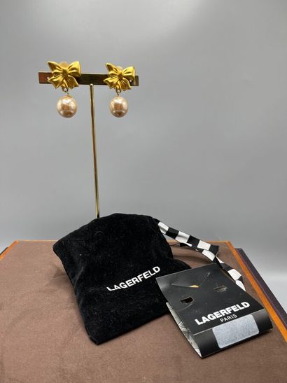 KARL LAGERFELD - Clips d'oreilles.

Le modèle...