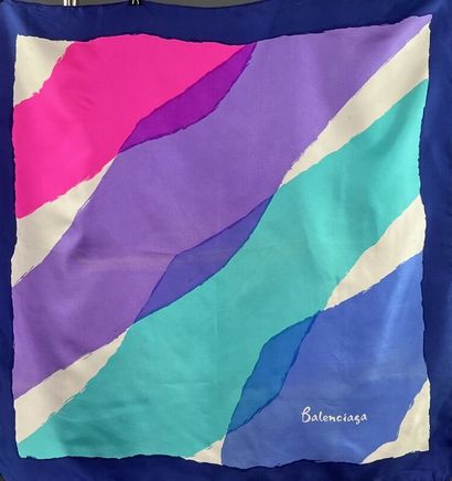 BALENCIAGA / CÉLINE - Two silk squares.

Free-form,...