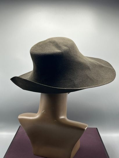 YVES SAINT LAURENT Rive Gauche - Probably...