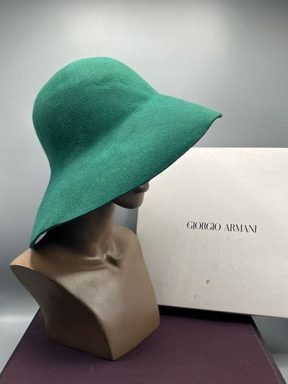 GIORGIO ARMANI - Collection pré automne 2014....