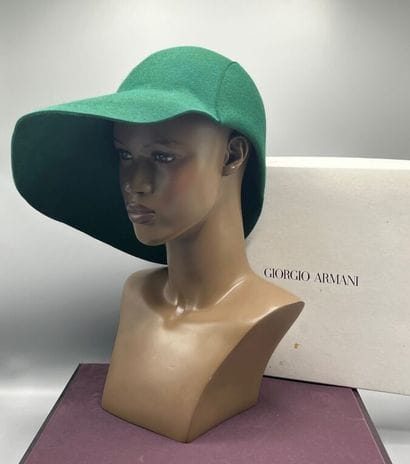 GIORGIO ARMANI - Collection pré automne 2014....