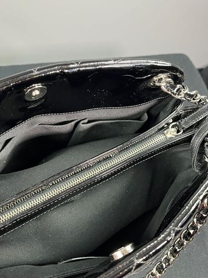 CHANEL - Sac MADEMOISELLE Grand modèle en...