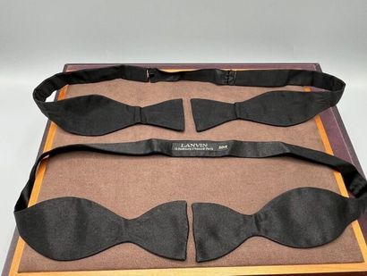 LANVIN et autre- Lot de 2 noeuds papillon.

Modèle...