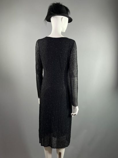 TORRENTE Boutique - Beaded evening gown.

Cut...