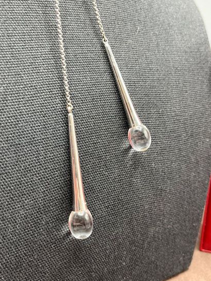 BACCARAT - Collier TENTATION

Le modèle est...