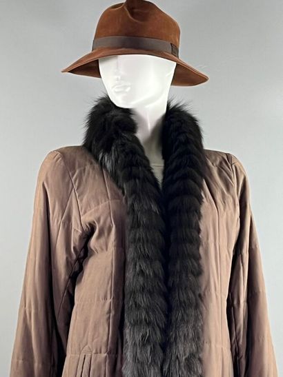 YVES SAINT LAURENT Fur
pelisse size indicated...
