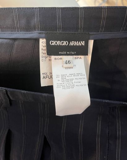 GIORGIO ARMANI - Tailleur pantalon.

L'ensemble...