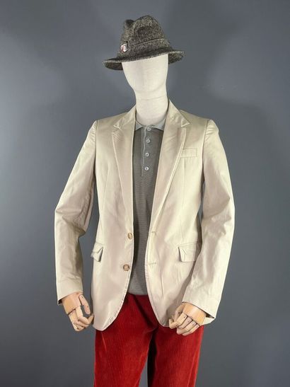 MARTIN MARGIELA - Veste

Le modèle est taillé...