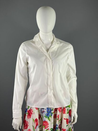 JIL SANDER - Blouse.

Cut from a white polyamide...