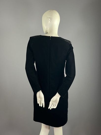 YVES SAINT LAURENT Rive-Gauche - Mid-90s...