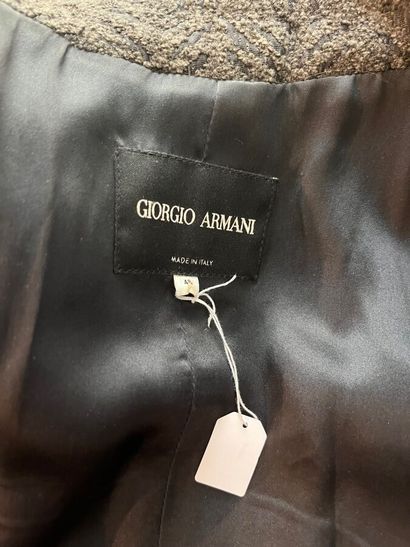 GIORGIO ARMANI - Veste et pantalon.

Modèle...